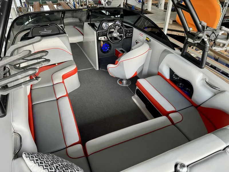 Slide: The Image of Moomba Craz 2016 - 5988254