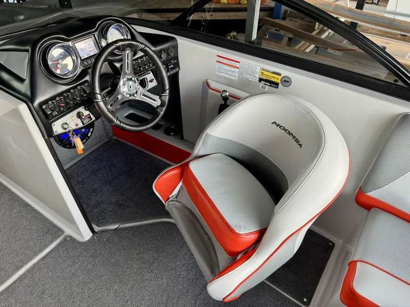 Slide: The Image of Moomba Craz 2016 - 5988256