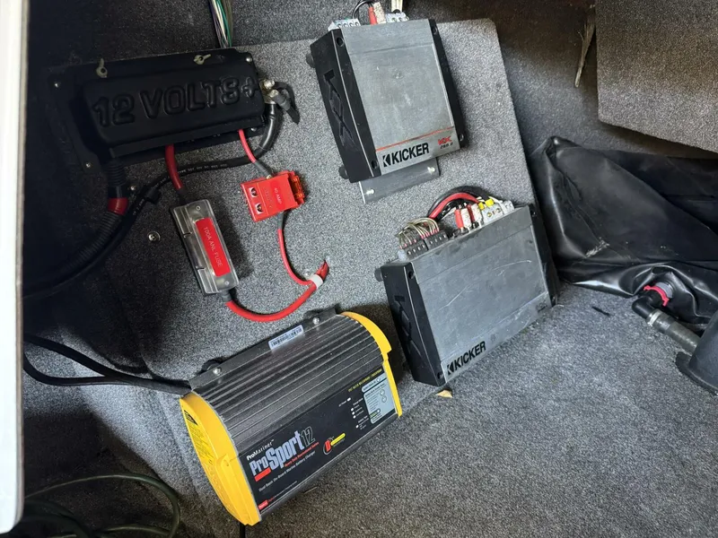 Slide: The Image of Moomba Craz 2016 - 5988286