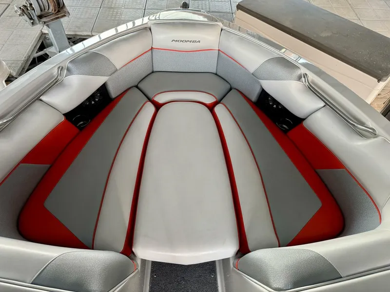 Slide: The Image of Moomba Craz 2016 - 5988290