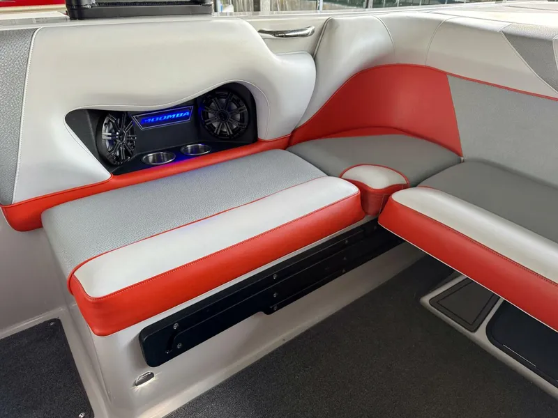 Slide: The Image of Moomba Craz 2016 - 5988311