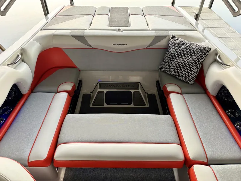 Slide: The Image of Moomba Craz 2016 - 5988313