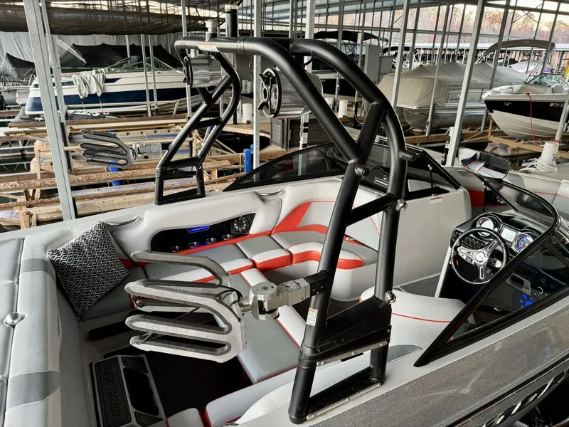 Slide: The Image of Moomba Craz 2016 - 5988315