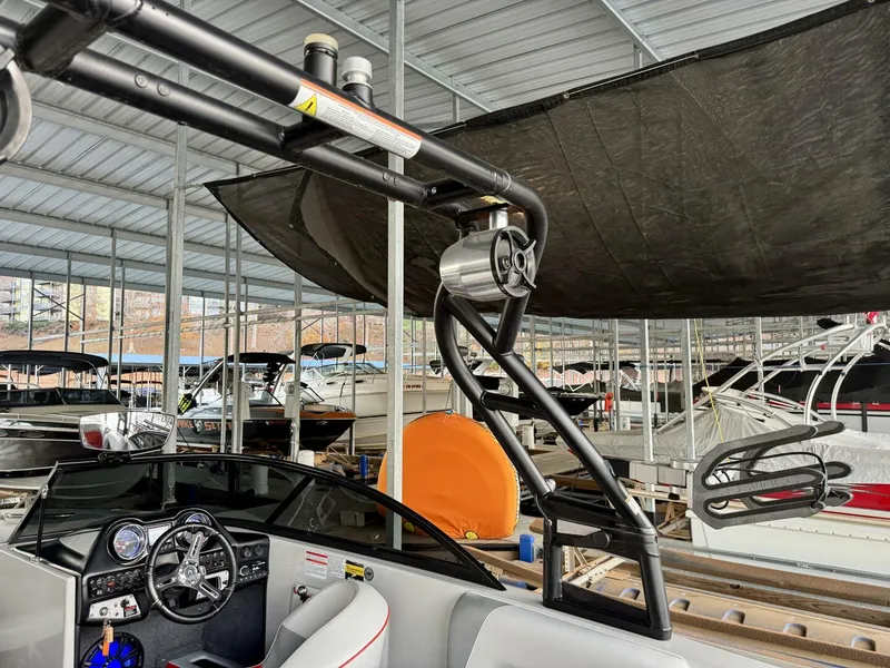 Slide: The Image of Moomba Craz 2016 - 5988321