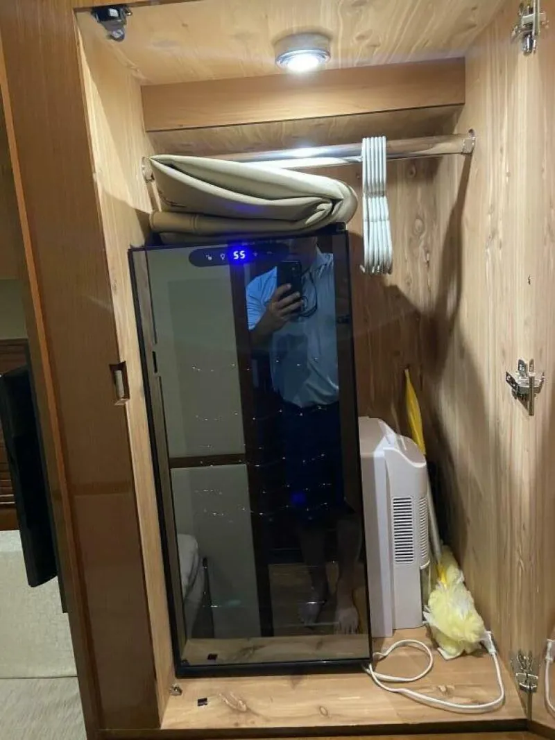 Slide: The Image of Sea Ray 510 FLY 2016 - 5988685