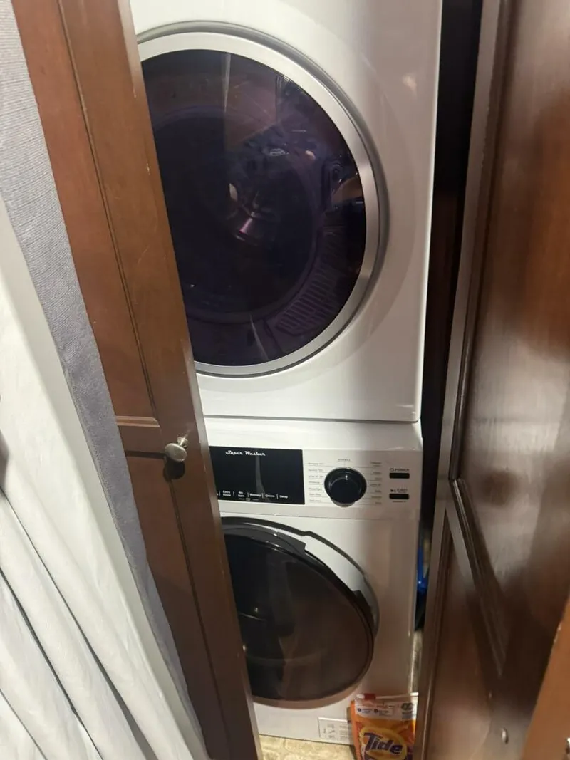 Slide: The Image of Gibson 5500 Series 2006 - 5988760