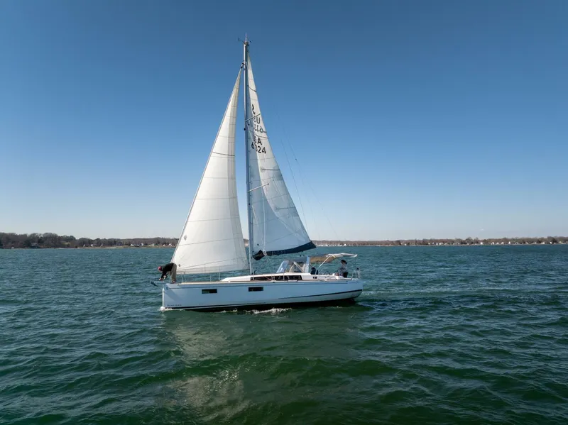 Slide: The Image of Beneteau Oceanis 38.1 2019 - 5988796