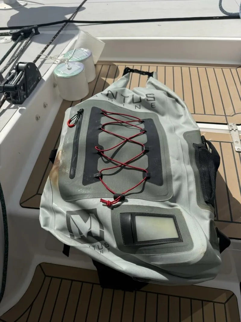 Slide: The Image of Outremer 51 2020 - 5991606