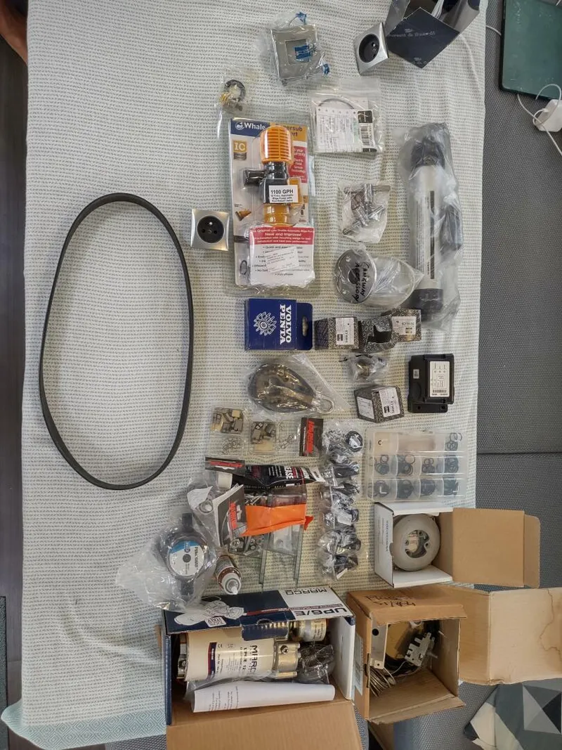 Slide: The Image of Outremer 51 2020 - 5991613