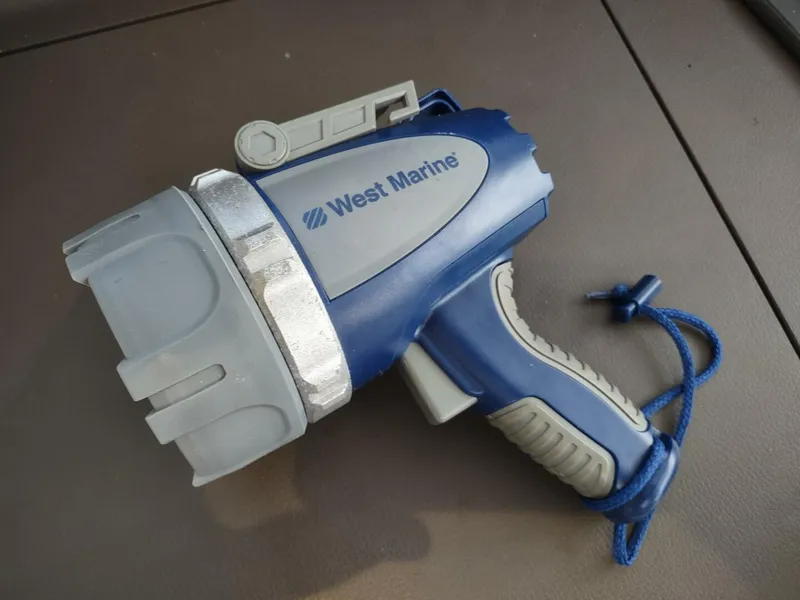 Slide: The Image of Outremer 51 2020 - 5991617