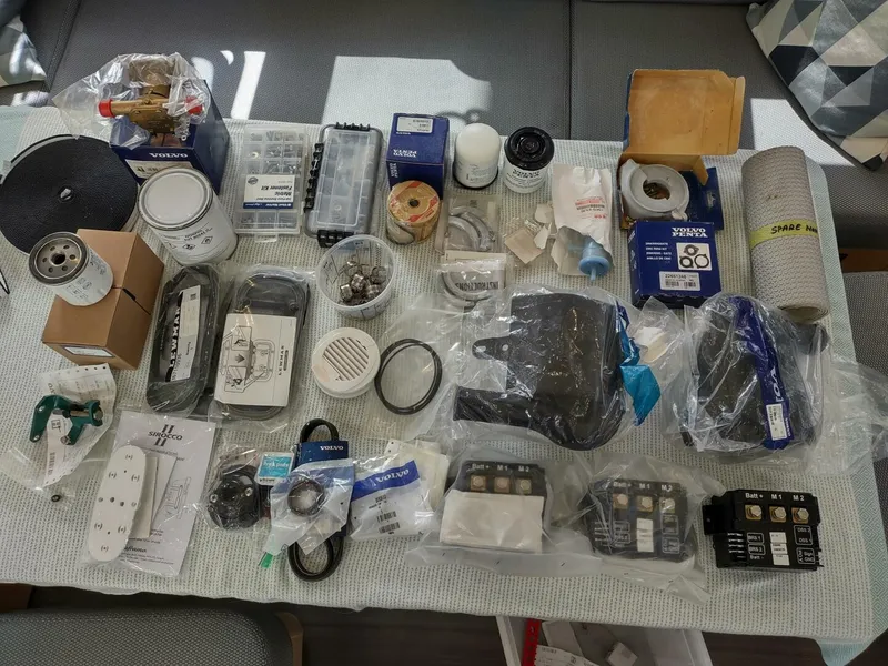 Slide: The Image of Outremer 51 2020 - 5991618