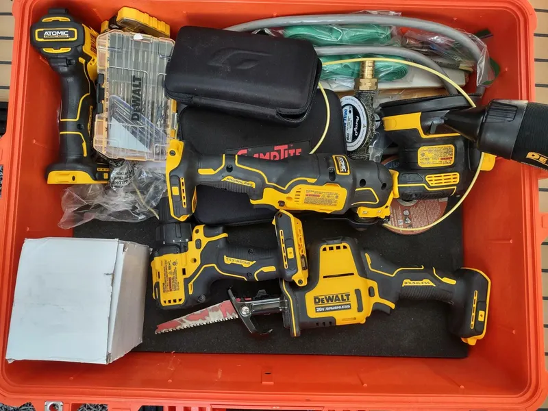 Slide: The Image of Outremer 51 2020 - 5991665