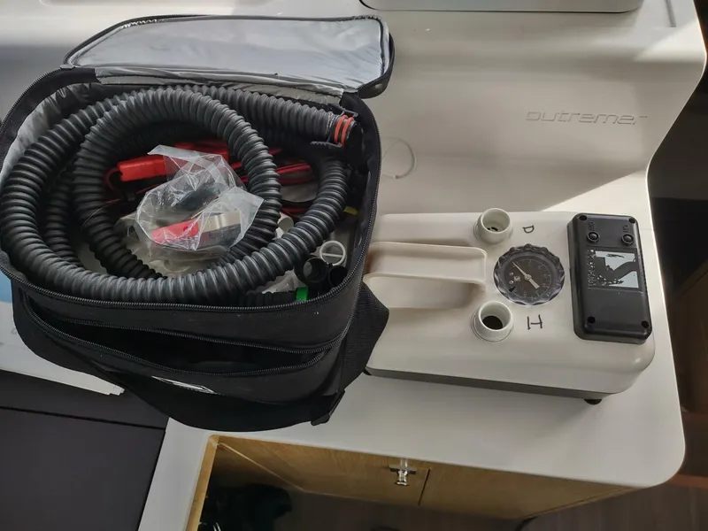 Slide: The Image of Outremer 51 2020 - 5991700