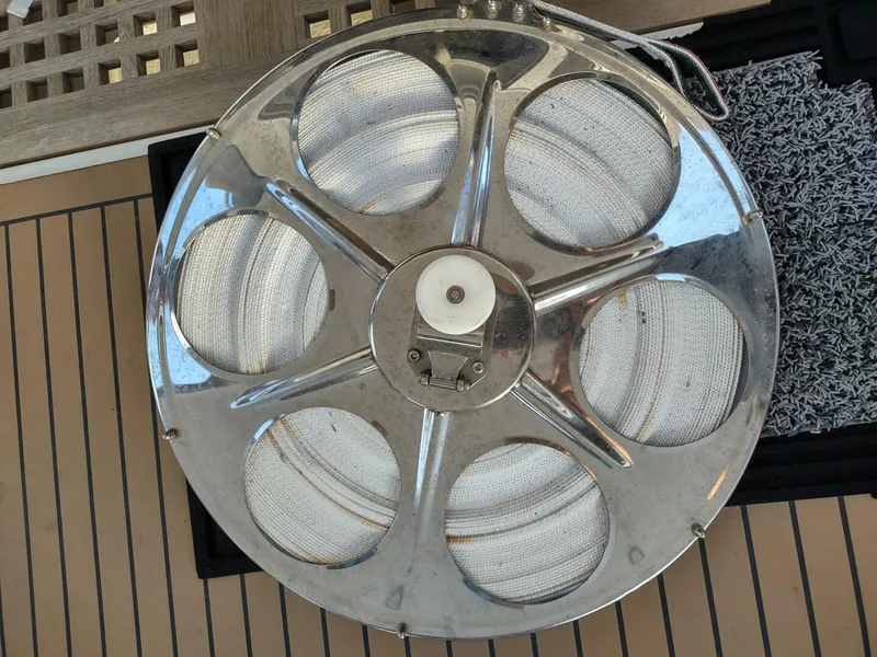 Slide: The Image of Outremer 51 2020 - 5991721