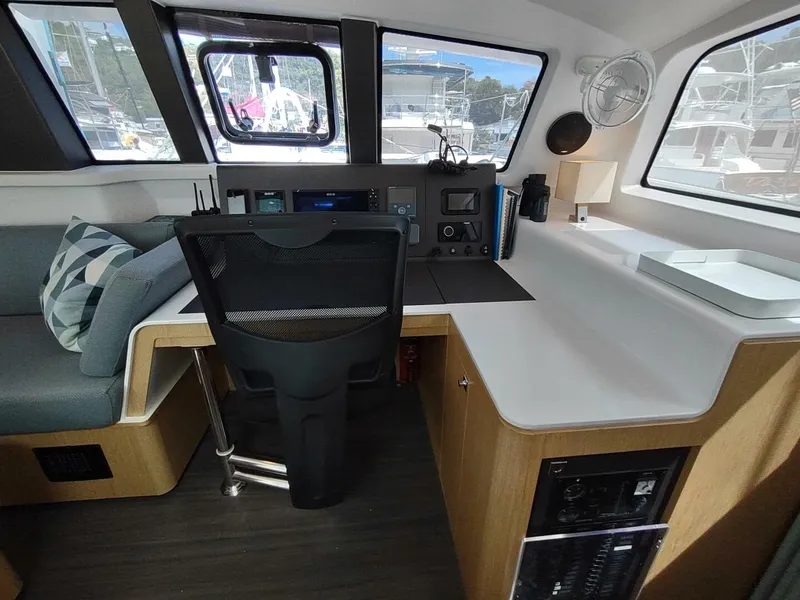 Slide: The Image of Outremer 51 2020 - 5991454