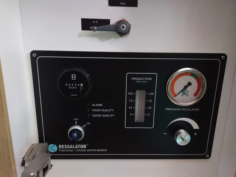 Slide: The Image of Outremer 51 2020 - 5991537