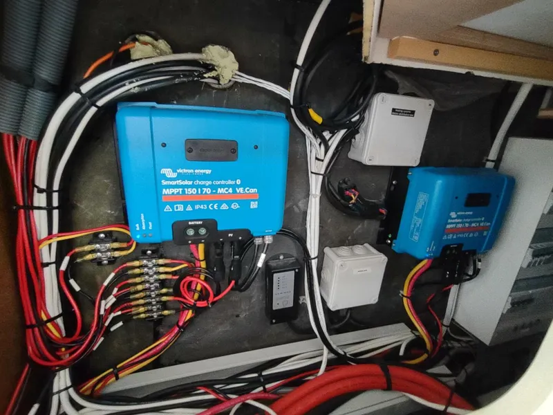 Slide: The Image of Outremer 51 2020 - 5991542