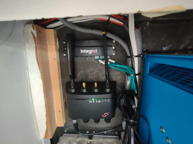 Slide: The Image of Outremer 51 2020 - 5991545