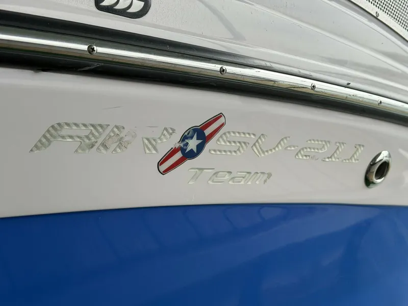 Slide: The Image of Correct Craft Air Nautique SV-211 Team Edition 2006 - 5989094