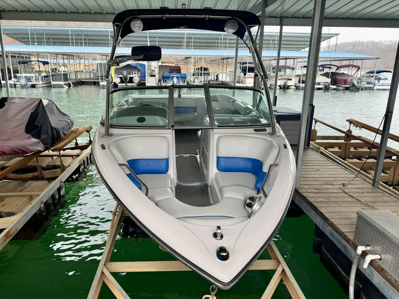 Slide: The Image of Correct Craft Air Nautique SV-211 Team Edition 2006 - 5988970