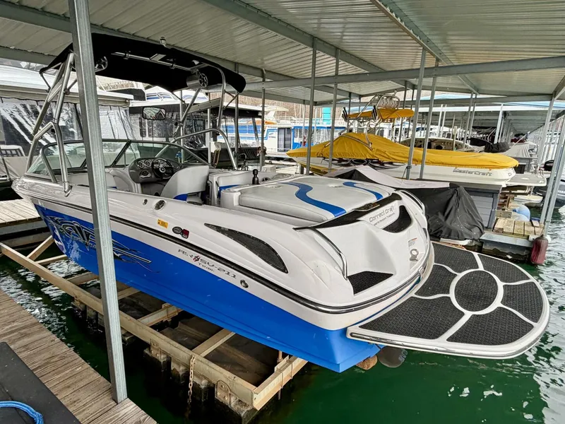 Slide: The Image of Correct Craft Air Nautique SV-211 Team Edition 2006 - 5988974