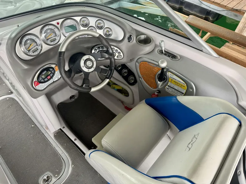 Slide: The Image of Correct Craft Air Nautique SV-211 Team Edition 2006 - 5988983