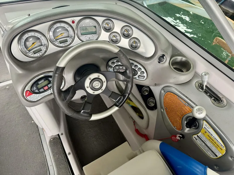 Slide: The Image of Correct Craft Air Nautique SV-211 Team Edition 2006 - 5988984