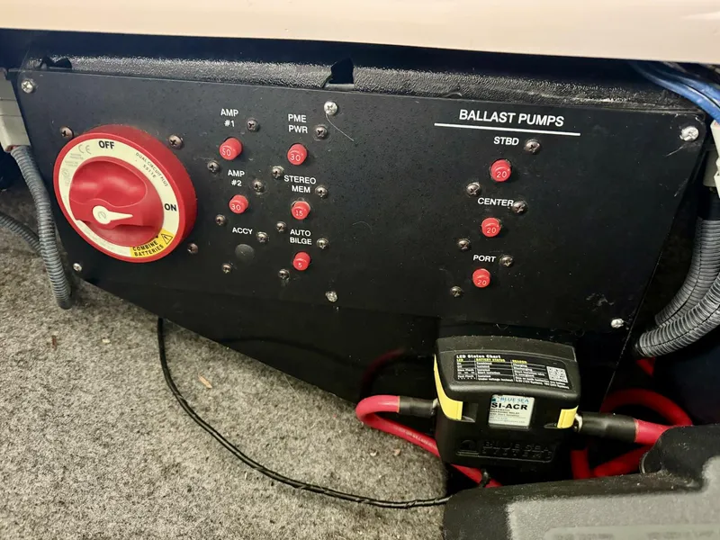 Slide: The Image of Correct Craft Air Nautique SV-211 Team Edition 2006 - 5989026