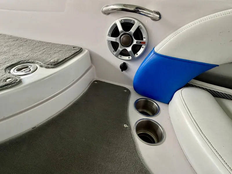 Slide: The Image of Correct Craft Air Nautique SV-211 Team Edition 2006 - 5989028