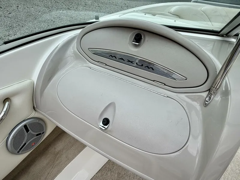 Slide: The Image of Maxum 2200 SR3 2007 - 5989339