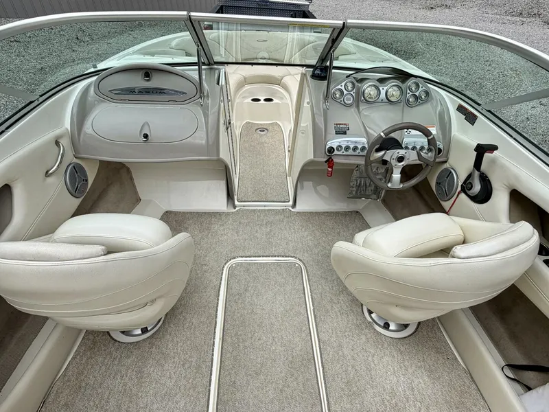 Slide: The Image of Maxum 2200 SR3 2007 - 5989343