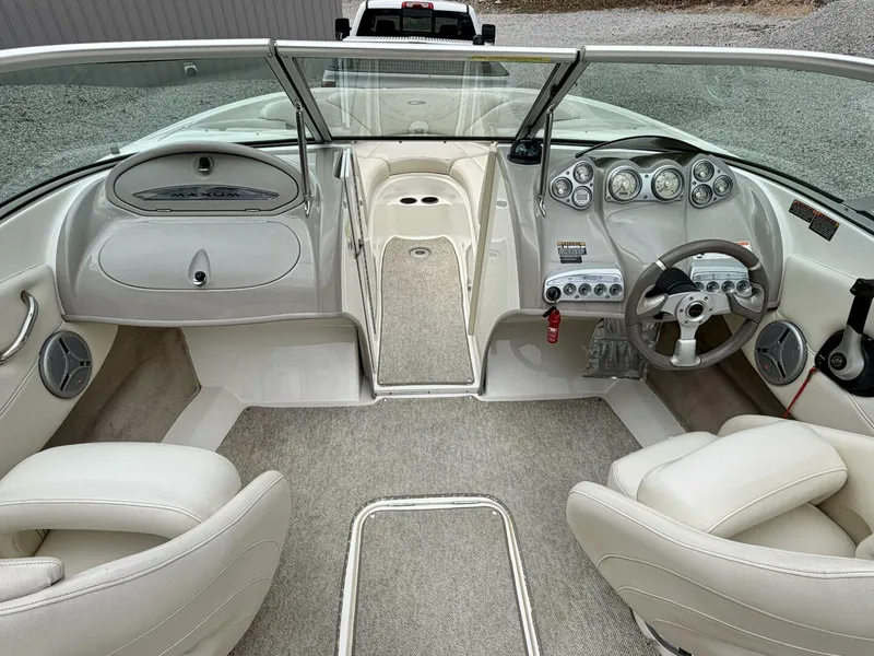 Slide: The Image of Maxum 2200 SR3 2007 - 5989347