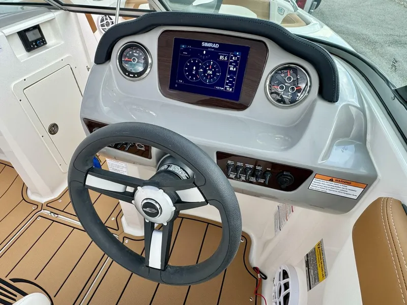 Slide: The Image of Chaparral 21 SSi Ski & Fish 2023 - 5989594