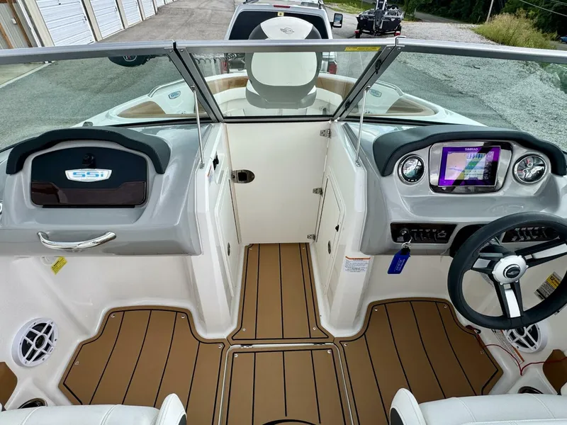 Slide: The Image of Chaparral 21 SSi Ski & Fish 2023 - 5989605