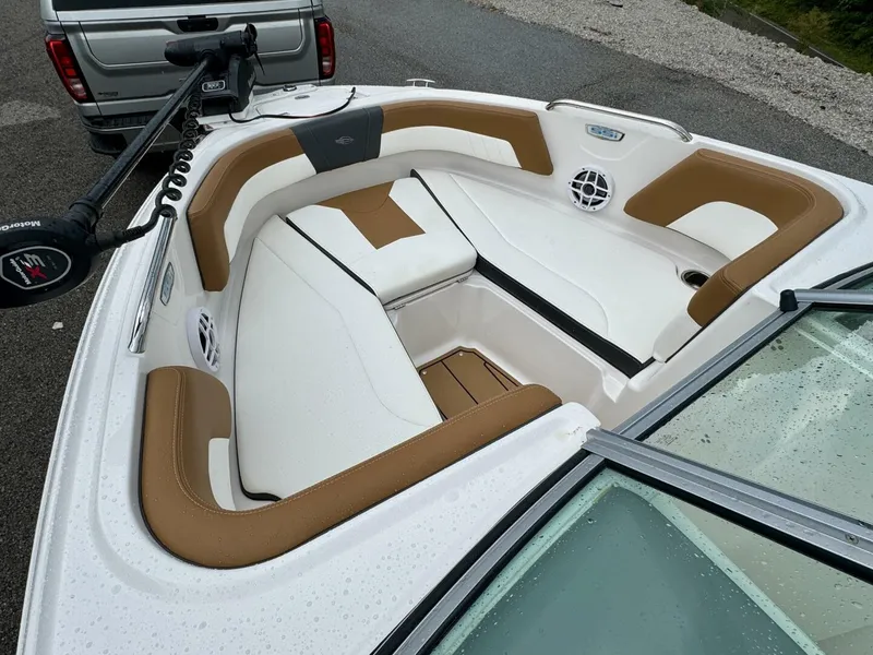 Slide: The Image of Chaparral 21 SSi Ski & Fish 2023 - 5989616