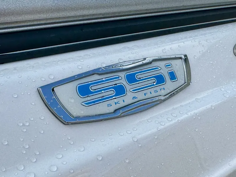 Slide: The Image of Chaparral 21 SSi Ski & Fish 2023 - 5989653