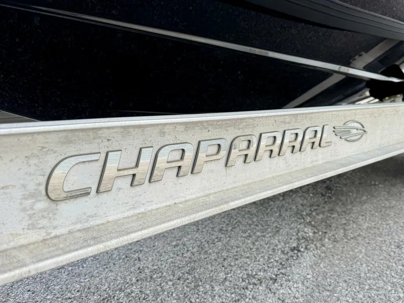 Slide: The Image of Chaparral 21 SSi Ski & Fish 2023 - 5989656