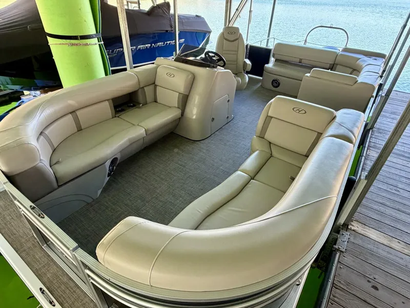 Slide: The Image of Harris Cruiser 230 2021 - 5989690