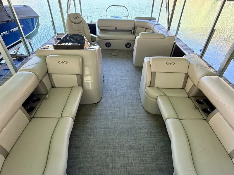 Slide: The Image of Harris Cruiser 230 2021 - 5989693