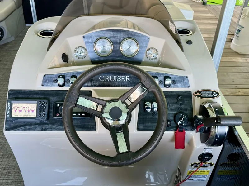 Slide: The Image of Harris Cruiser 230 2021 - 5989701