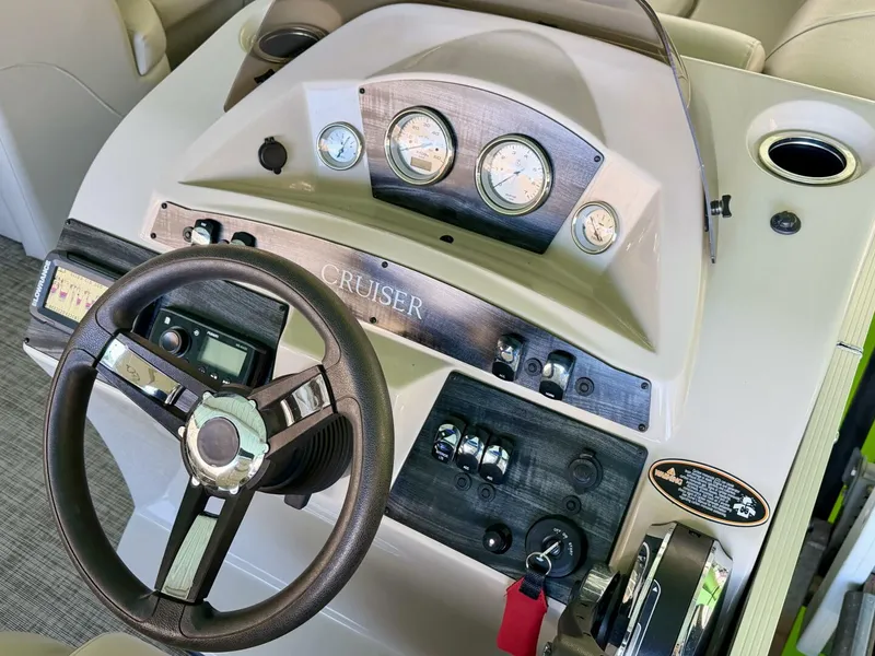 Slide: The Image of Harris Cruiser 230 2021 - 5989702