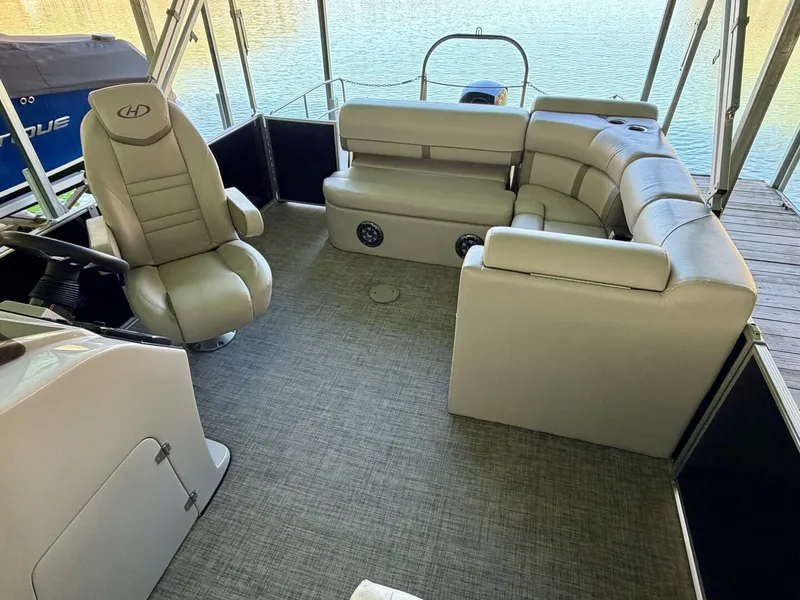 Slide: The Image of Harris Cruiser 230 2021 - 5989706