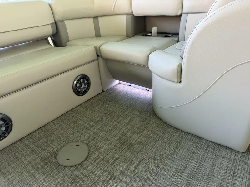 Slide: The Image of Harris Cruiser 230 2021 - 5989721