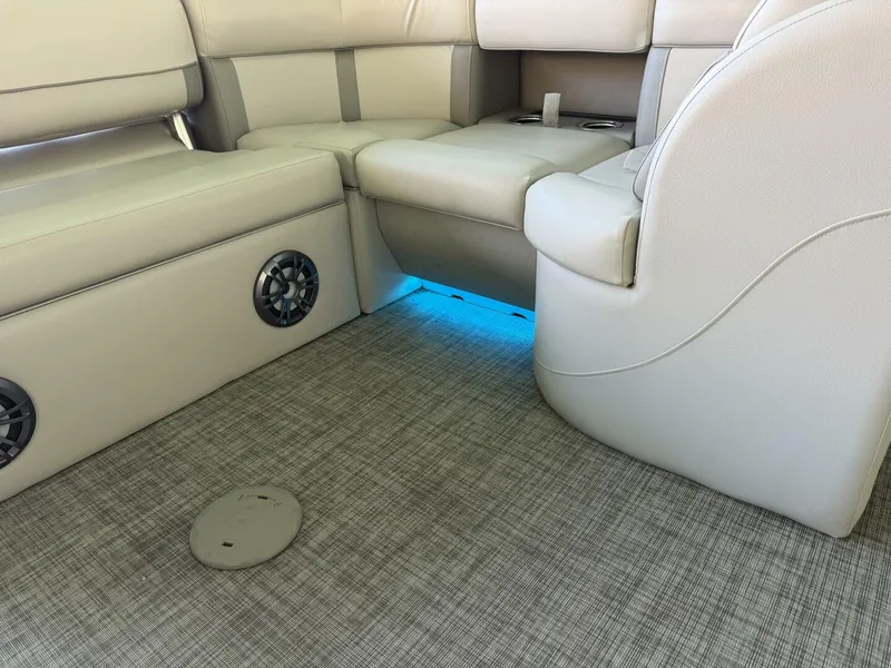 Slide: The Image of Harris Cruiser 230 2021 - 5989726