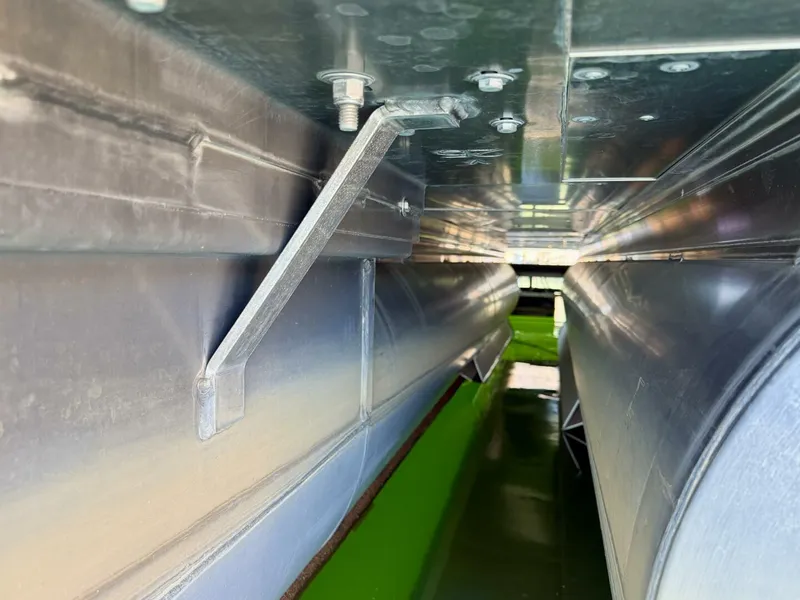 Slide: The Image of Harris Cruiser 230 2021 - 5989746