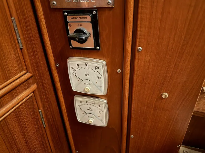 Slide: The Image of Grand Banks 42 Classic 1991 - 5991660