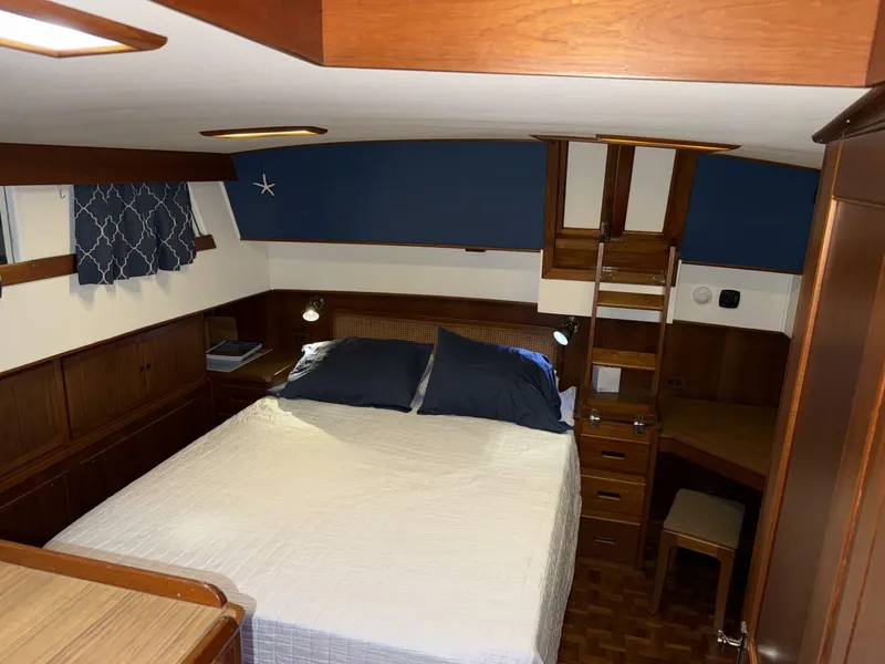 Slide: The Image of Grand Banks 42 Classic 1991 - 5991668