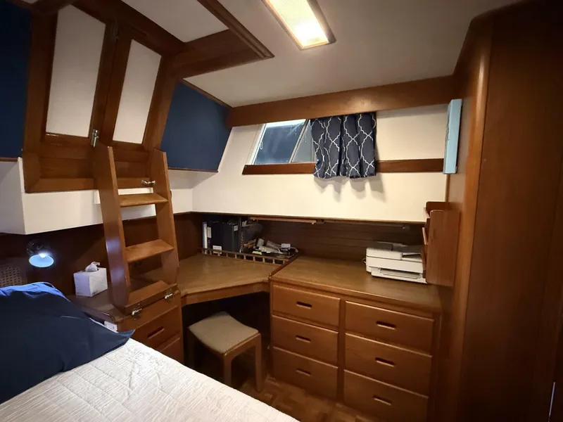 Slide: The Image of Grand Banks 42 Classic 1991 - 5991674