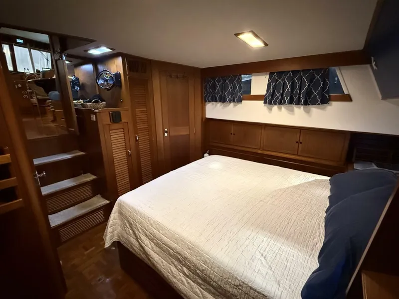 Slide: The Image of Grand Banks 42 Classic 1991 - 5991676