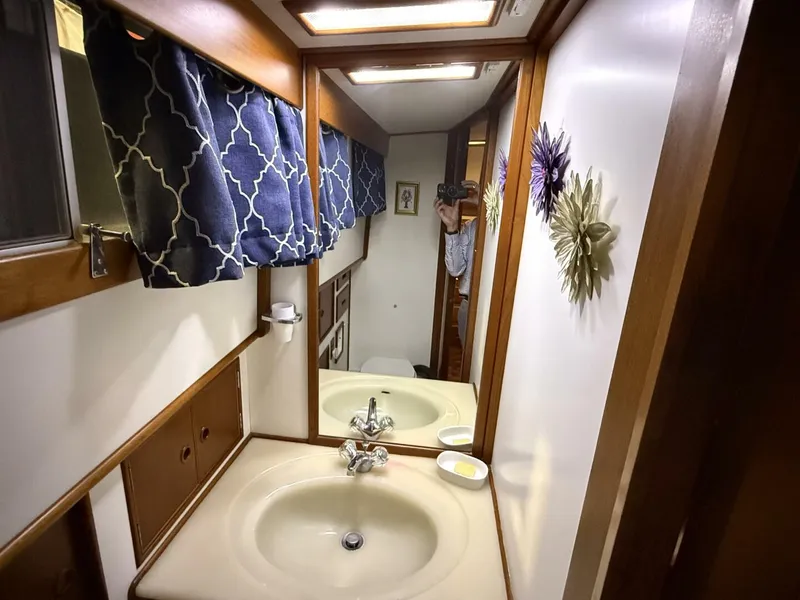 Slide: The Image of Grand Banks 42 Classic 1991 - 5991697